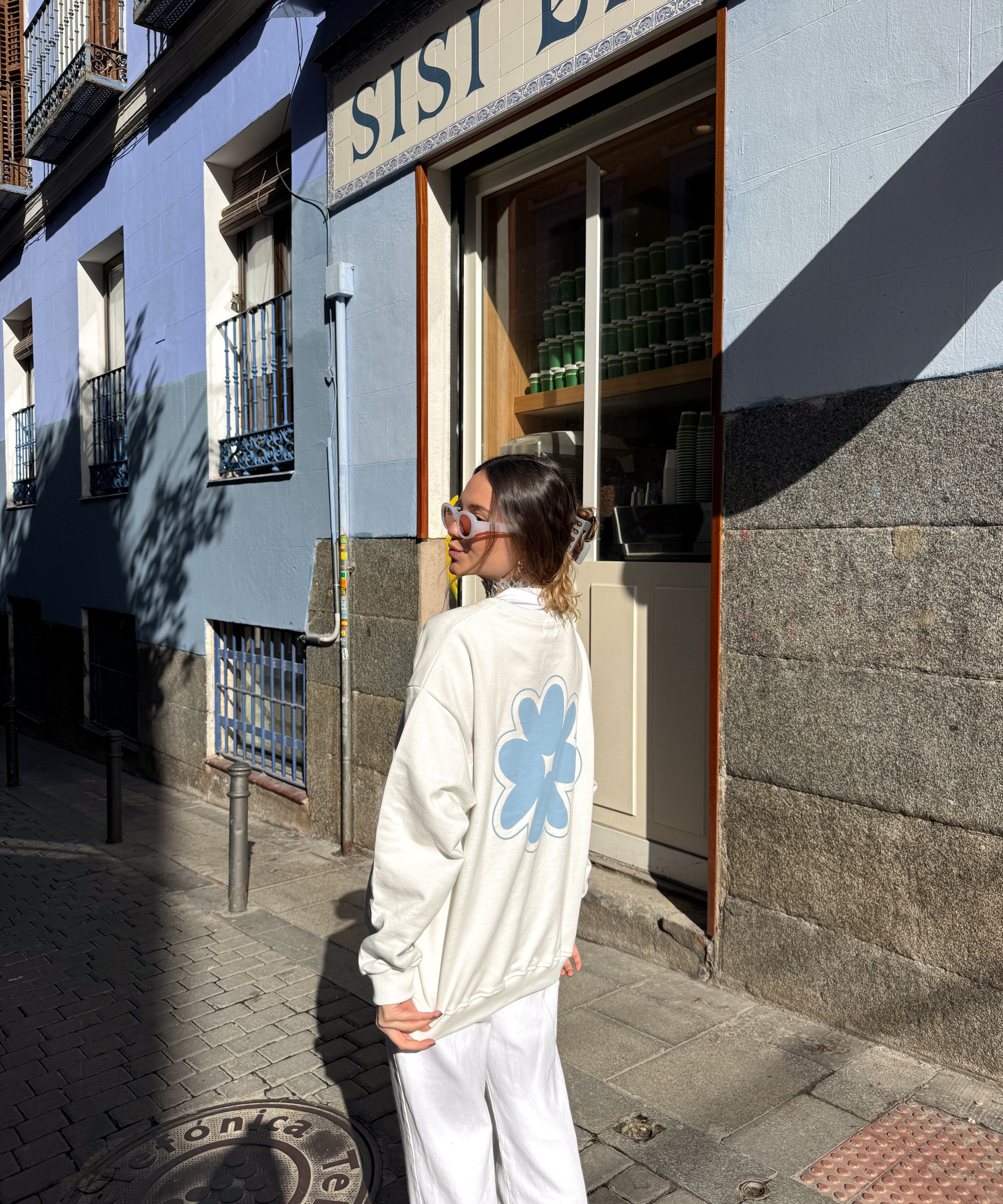 Crewneckmovement_6c11a9f5-be48-425d-8e7d-ce0c481f5675.jpg