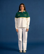 Lucia lleva la talla M y mide 1,70m