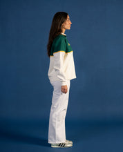 Lucia lleva la talla M y mide 1,70m