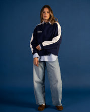 Lucia lleva la talla M y mide 1,73m