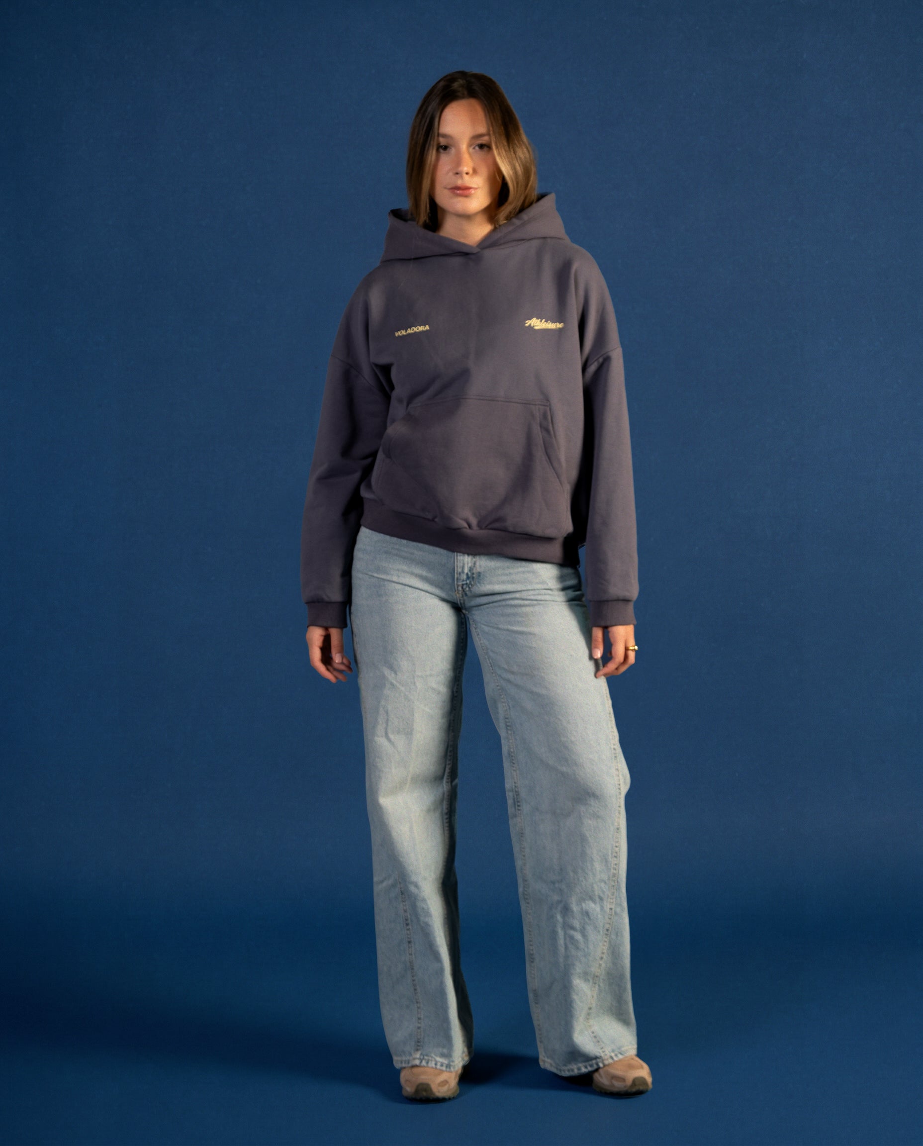 Lucia lleva la talla M y mide 1,73m