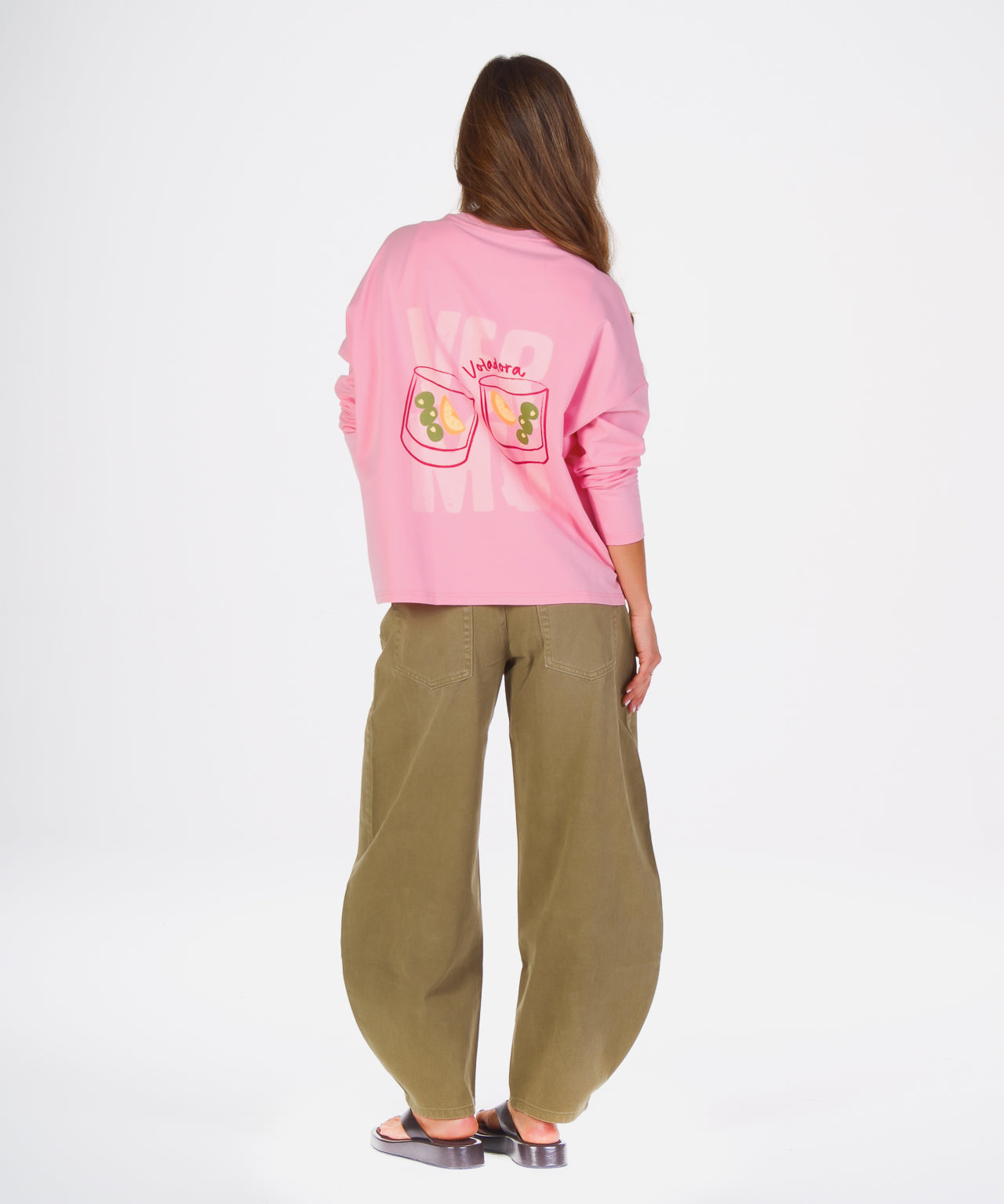Laura lleva la talla S y mide 1,73m